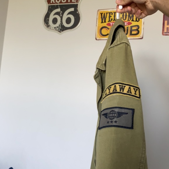 I don’t wear it anymore - Picture 3 of 4